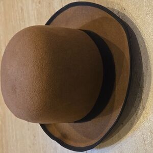 Madcaps Paris - New York 100% Wool Vintage Brown Hat